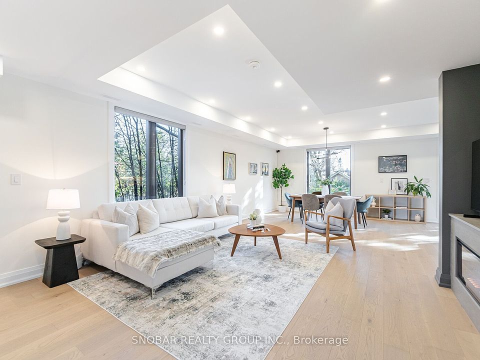 1st image of 720 Hillman Cres