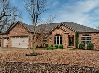 14 Worth Pl, Bella Vista, AR 72715