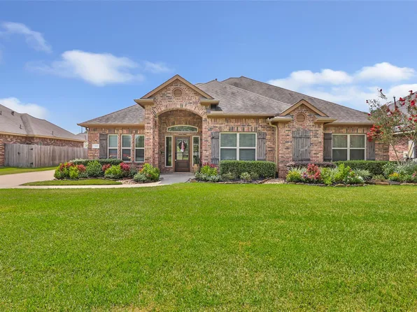 505 Ripkowski Dr, Dayton, TX 77535