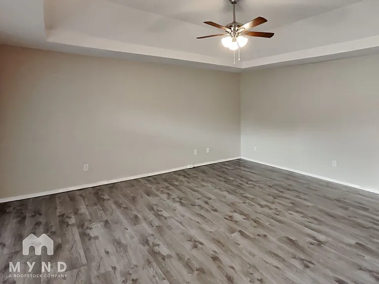 730 N Elder Ave — Photo 22