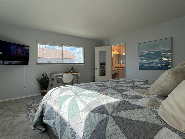 39 Catamaran St #4 — Photo 21