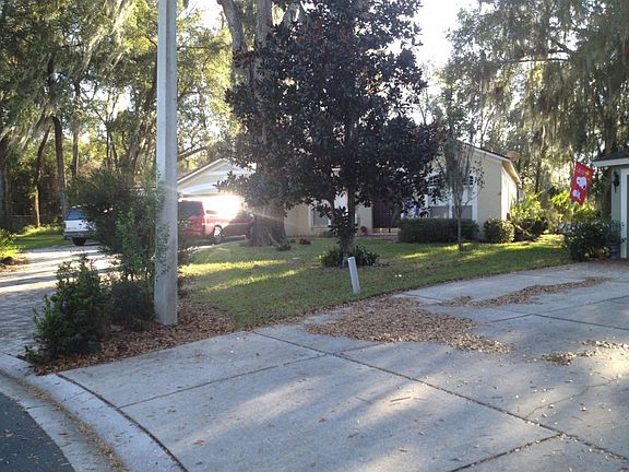 3rd image of 2803 Laurel Leaf Dr