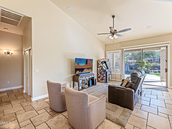 5th image of 7259 E TYNDALL Street
