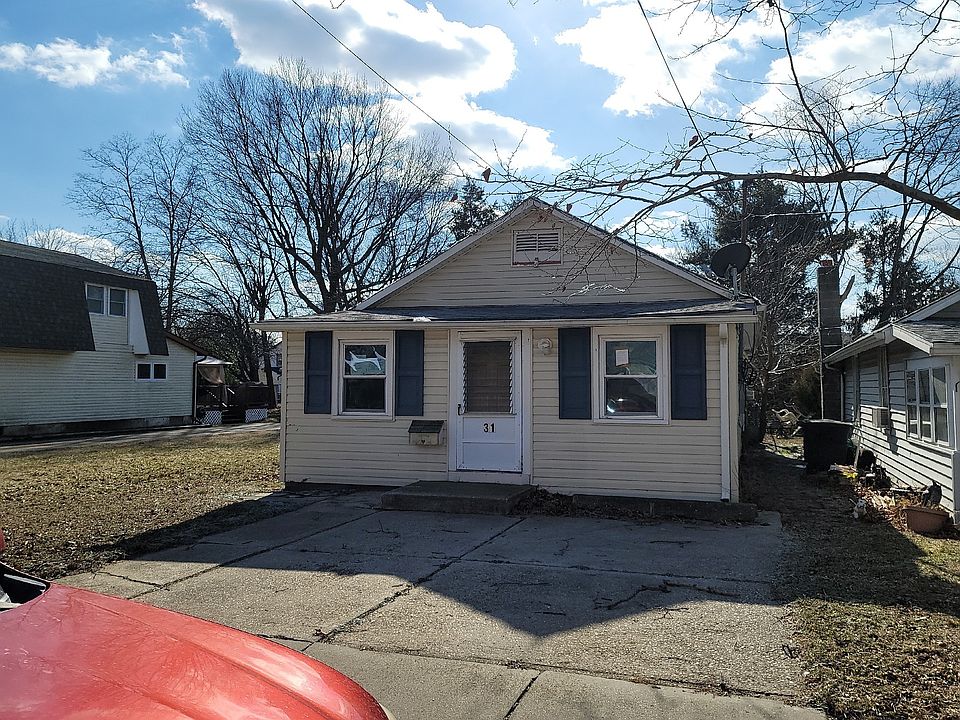 1st image of 31 Brandriff Ave