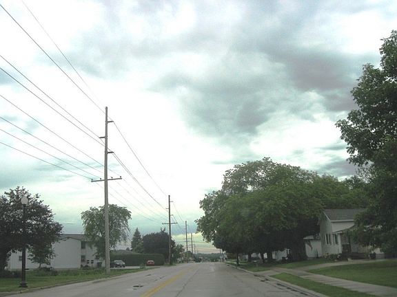 5th image of 948 Fonddulac Ave