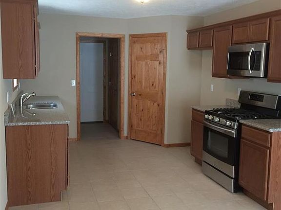 4th image of 7232 Pleasant View Dr