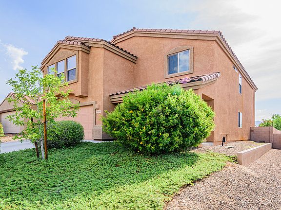 3rd image of 7848 N Jewelflower Dr
