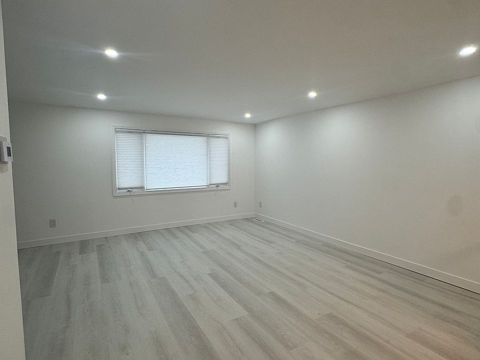 1st image of 166 Lamoka Ave