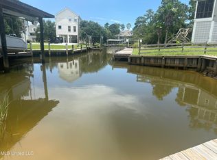 242 Fernwood Dr, Pass Christian, MS 39571