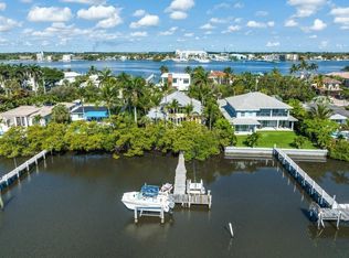 808 N Atlantic Dr, Lantana, FL 33462