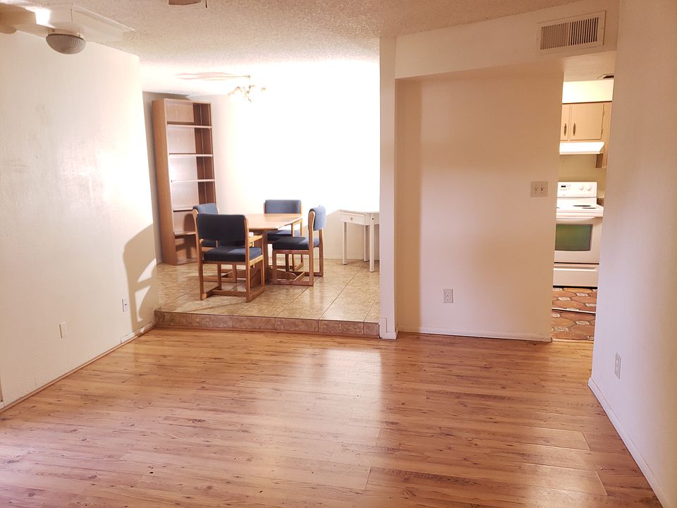 1st image of 927 S Casitas Dr APT A