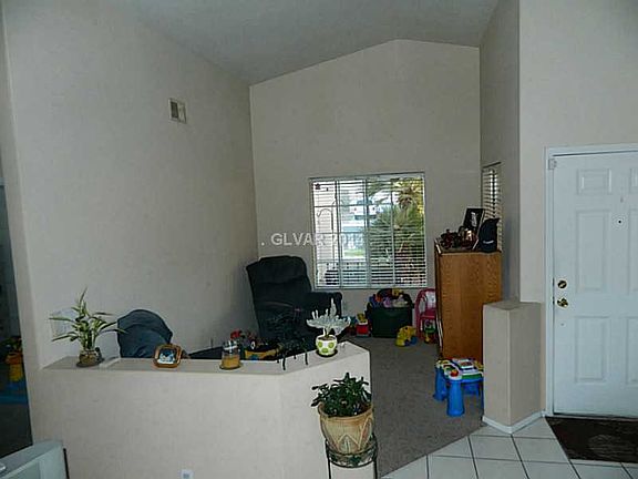4th image of 4608 Crimson Leaf Dr