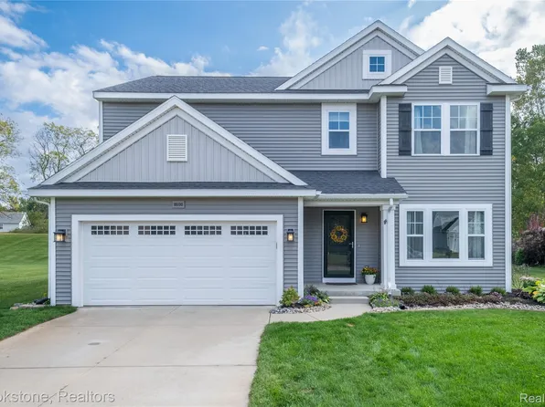 16100 River Ridge Trl, Linden, MI 48451