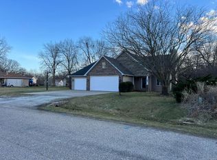 9530 W Buckingham Ct, Mapleton, IL 61547