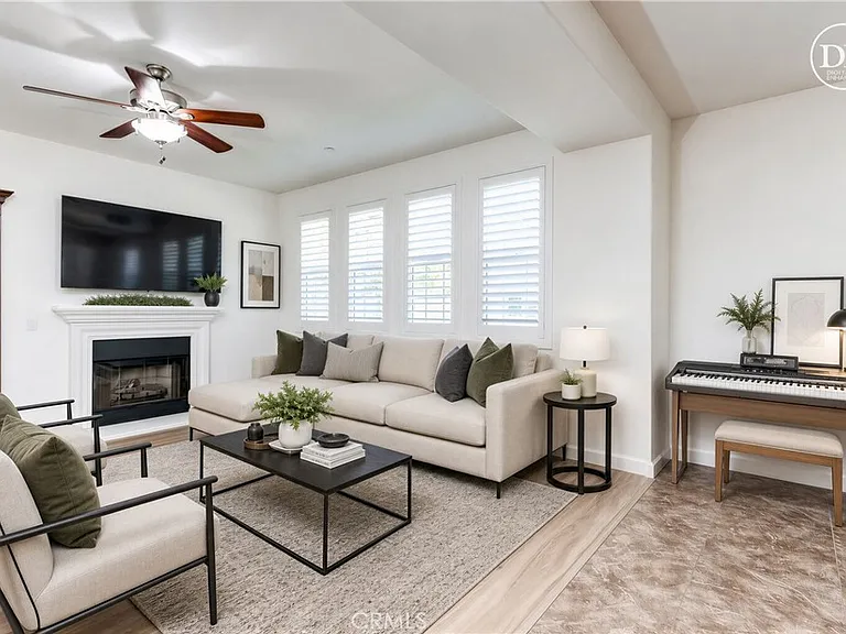 15220 Cambridge St — Photo 4