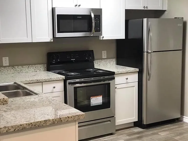 158 Granger Dr #1 — Photo 5