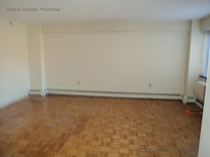 1st image of 1025 Hancock St Unit 13K