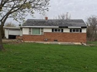 7808 Christy Circle Dr, Franksville, WI 53126