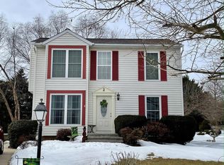 2 Quail Ridge Ct, Hanover, PA 17331