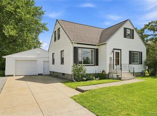 401 Borden Rd, West Seneca, NY 14224
