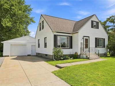 401 Borden Rd, West Seneca, NY, 14224