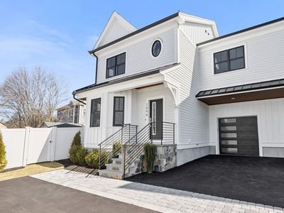 1096 Chestnut St #1096, Newton Upper Falls, MA, 02464