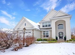 1266 Northview Dr, Oconomowoc, WI 53066