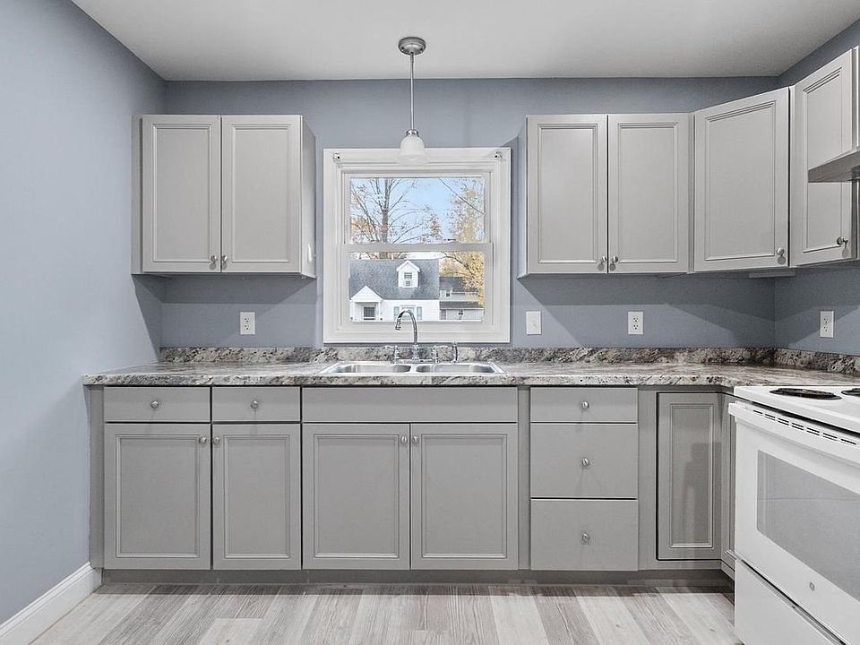 1st image of 1007 Spring Ave