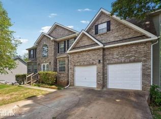 6445 Lester Ln, Stone Mountain, GA 30087