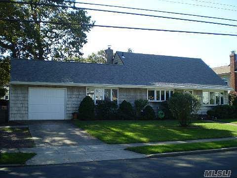1st image of 132 Jerusalem Ave
