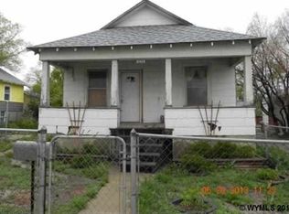 1124 S Poplar St, Casper, WY 82604