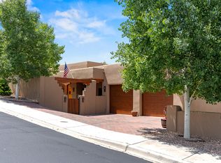 21 Camino Barranca, Santa Fe, NM 87507