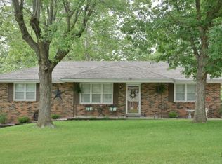 4919 Rainbow Hills Rd, Jefferson City, MO 65109