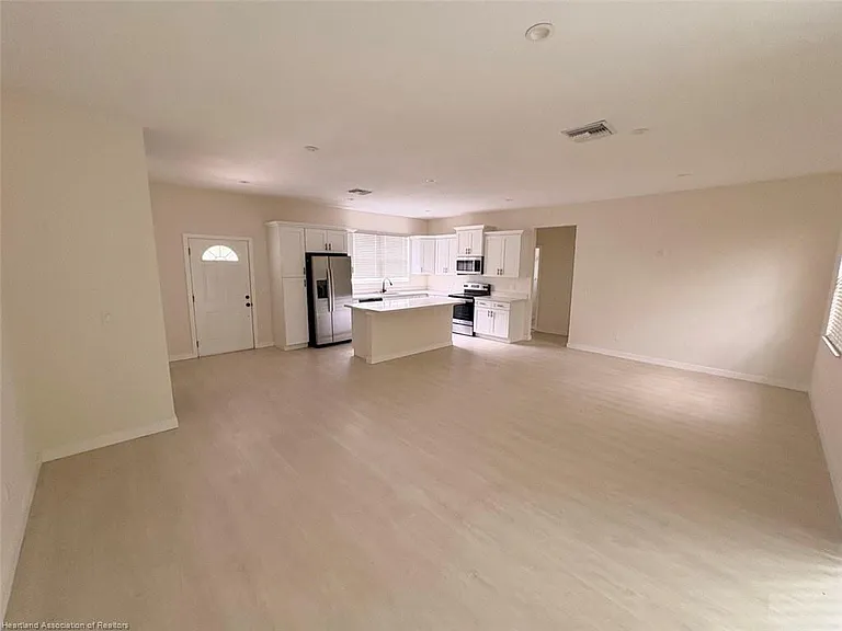 878 Durmon Ave — Photo 5