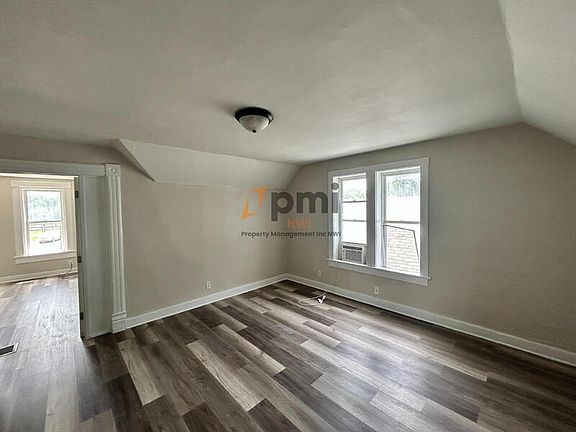 3rd image of 215 Lafayette St Unit 1