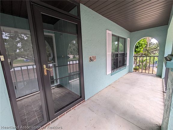4th image of 1655 Lakeview Dr Unit A203