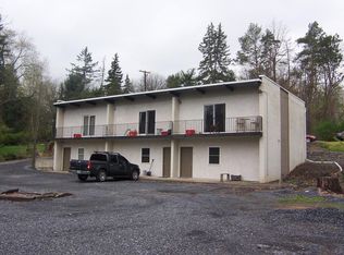 101 Grandview Rd APT 6, State College, PA 16801