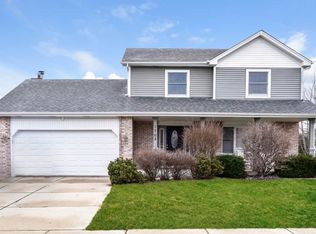 1702 Chestnut Hill Rd, Plainfield, IL 60586