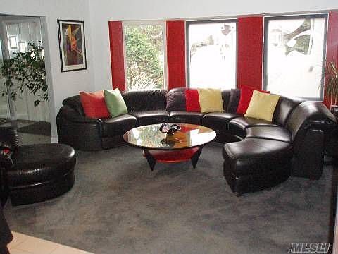 Open and Bright Living Room