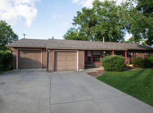 4960 Kesler Rd NW, Cedar Rapids, IA 52405