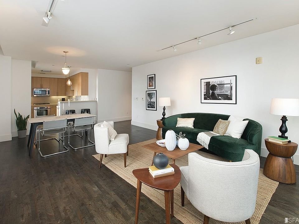 1st image of 818 Van Ness Ave #402