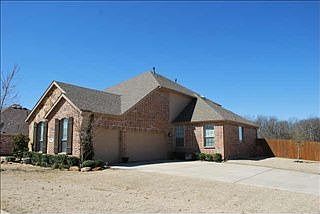 1st image of 406 Phillips Ct