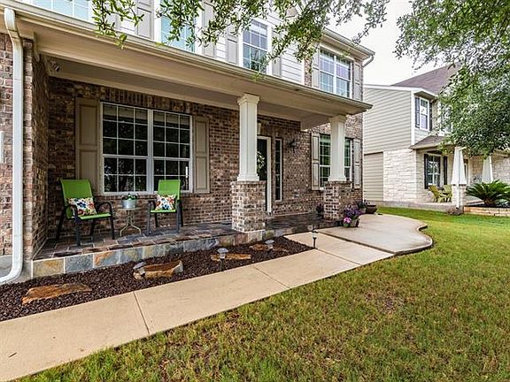 4th image of 725 Sweet Gum Dr