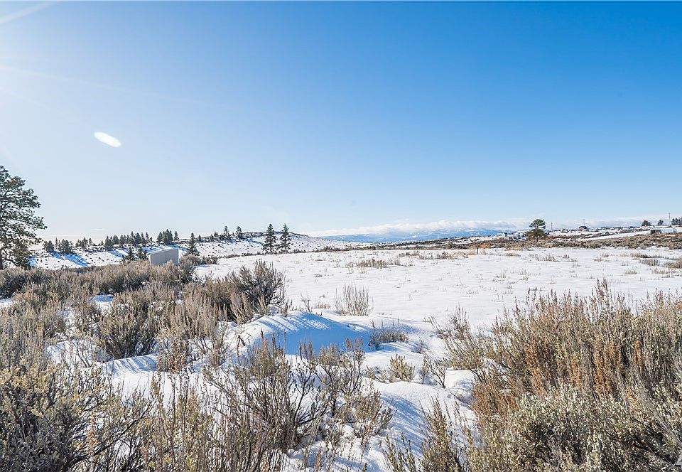 2nd image of 100 Sagebrush Rd