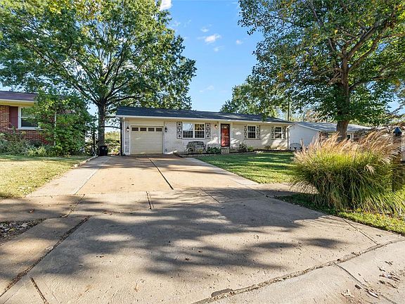 2nd image of 4522 Ferrer Dr