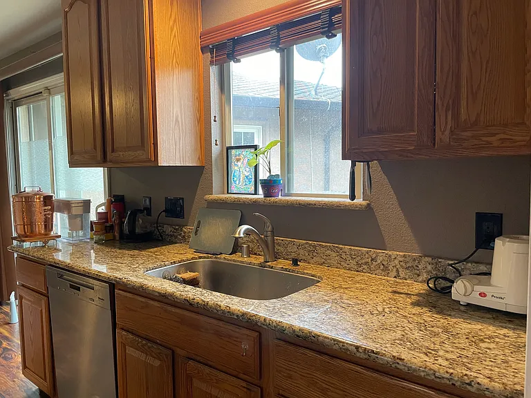 38160 Hastings Ct — Photo 10