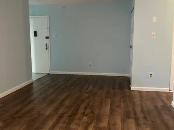 2628 Welsh Rd, Philadelphia, PA