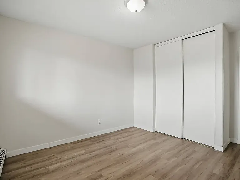 403 Pendygrasse Rd — Photo 10