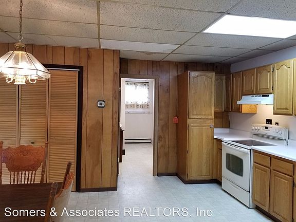 5th image of 301 Spruce St #A