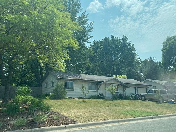 3rd image of 3884 Jay Ln